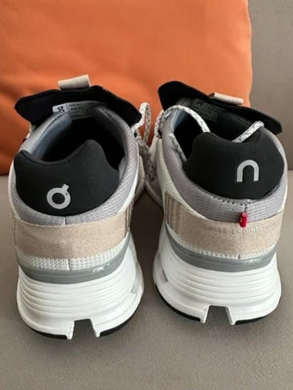On Cloud Cloudnova Running Sneakers Women - Picture 2 of 5